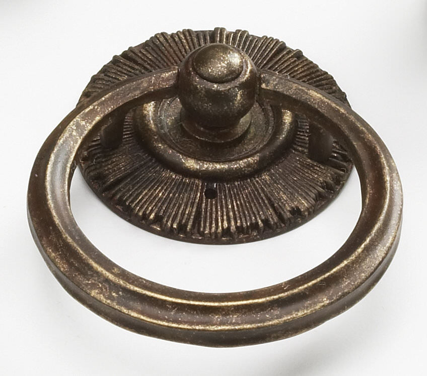 Schaub and Company 977 Sunburst Series 2-1/4 Inch Diameter Ring Cabinet Knob